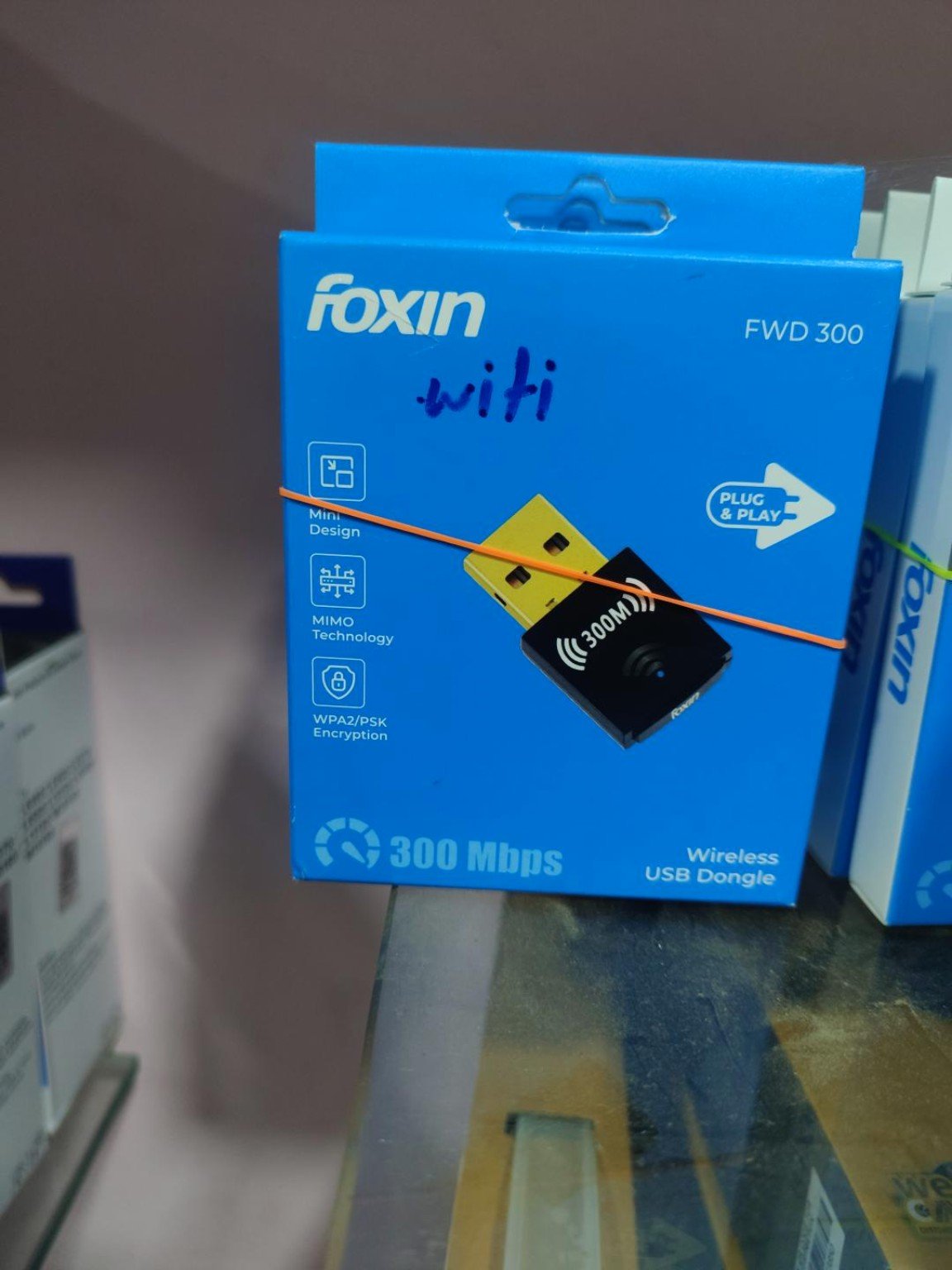 Foxin FWD 300 300Mbps Wireless USB Wi-Fi Adapter